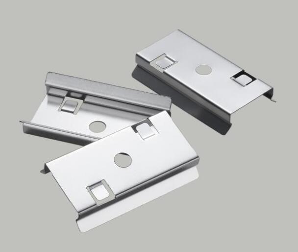 五金沖壓件在生產(chǎn)中應(yīng)注意事項(xiàng)有哪些？